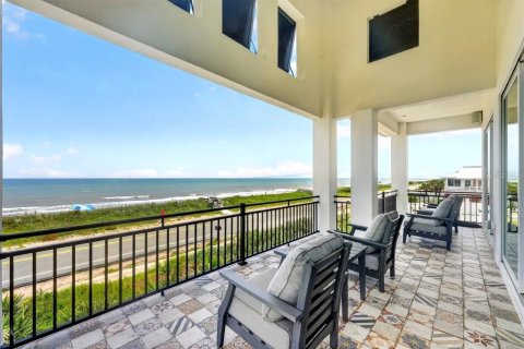 House in Flagler Beach, Florida 4 bedrooms, 323.76 sq.m. № 2221461 - photo 9