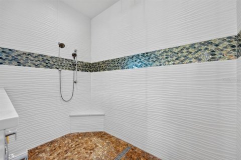 House in Flagler Beach, Florida 4 bedrooms, 323.76 sq.m. № 2221461 - photo 28