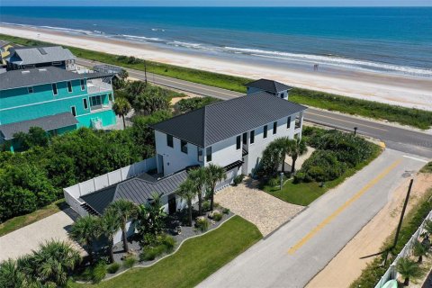 House in Flagler Beach, Florida 4 bedrooms, 323.76 sq.m. № 2221461 - photo 4