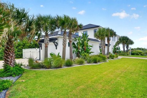 House in Flagler Beach, Florida 4 bedrooms, 323.76 sq.m. № 2221461 - photo 6