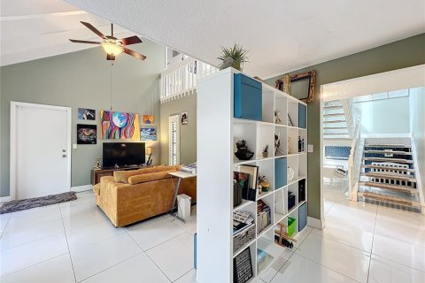 Townhouse in Longwood, Florida 3 bedrooms, 238.11 sq.m. № 1550359 - photo 26