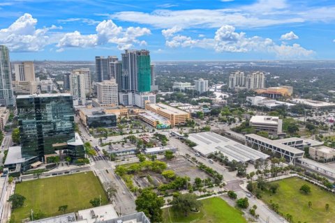 Commercial property in Fort Lauderdale, Florida № 1957682 - photo 20