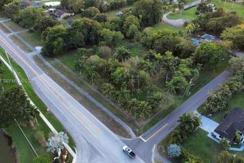 Terrain à vendre à Davie, Floride № 2000078 - photo 9