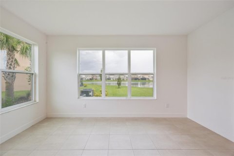 House in Wesley Chapel, Florida 5 bedrooms, 302.03 sq.m. № 2216750 - photo 15