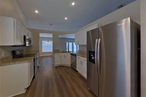 Casa en alquiler en Riverview, Florida, 3 dormitorios, 139.63 m2 № 1802255 - foto 6