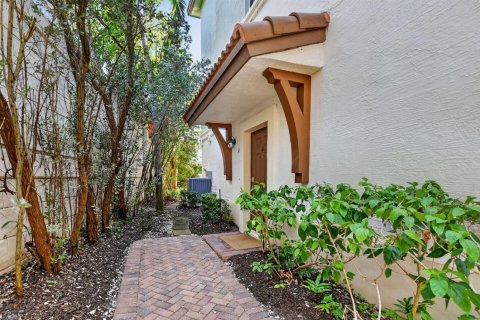 Touwnhouse à vendre à Boca Raton, Floride: 3 chambres, 199.74 m2 № 2177093 - photo 2