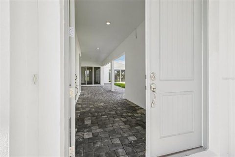 House in Parrish, Florida 4 bedrooms, 284.19 sq.m. № 1876462 - photo 17