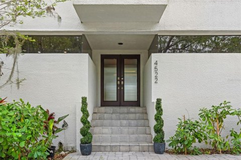 Купить таунхаус в Тампа, Флорида 7 комнат, 210.7м2, № 1597337 - фото 2