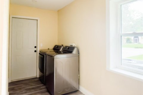 House in Summerfield, Florida 3 bedrooms, 168.62 sq.m. № 2196258 - photo 22