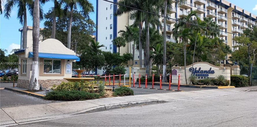 Condo à Miami, Floride, 1 chambre  № 1956684