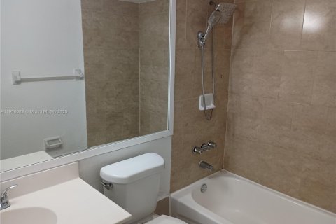 Copropriété à louer à Miami, Floride: 1 chambre, 56.21 m2 № 1956684 - photo 6