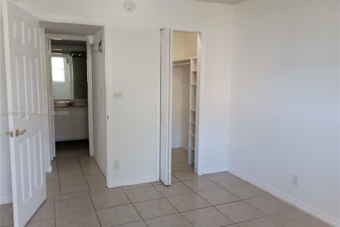 Copropriété à louer à Miami, Floride: 1 chambre, 56.21 m2 № 1956684 - photo 8
