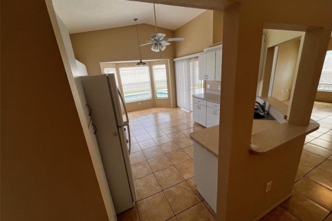Villa ou maison à louer à Sarasota, Floride: 3 chambres, 151.24 m2 № 2167702 - photo 8
