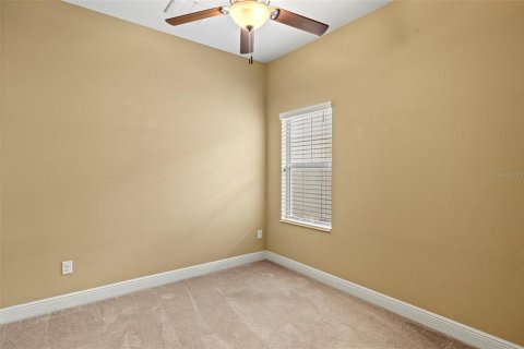 House in Apollo Beach, Florida 3 bedrooms, 167.5 sq.m. № 2114039 - photo 23