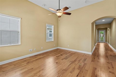 House in Apollo Beach, Florida 3 bedrooms, 167.5 sq.m. № 2114039 - photo 7