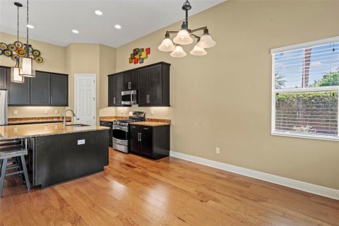 House in Apollo Beach, Florida 3 bedrooms, 167.5 sq.m. № 2114039 - photo 19