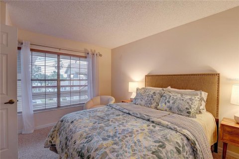 Condo in New Port Richey, Florida, 2 bedrooms  № 1832167 - photo 20