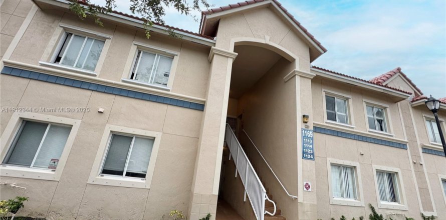 Condo in West Palm Beach, Florida, 3 bedrooms  № 1968286