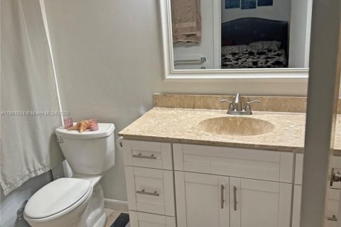 Condominio en venta en Boynton Beach, Florida, 2 dormitorios, 80.27 m2 № 1892177 - foto 17