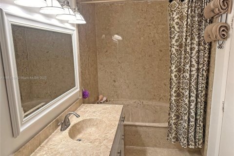 Condominio en venta en Boynton Beach, Florida, 2 dormitorios, 80.27 m2 № 1892177 - foto 14