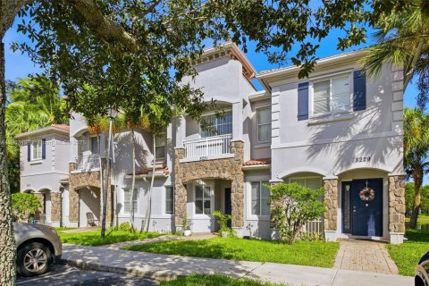 Купить кондоминиум в Мирамар, Флорида 3 спальни, 121.33м2, № 1957324 - фото 10