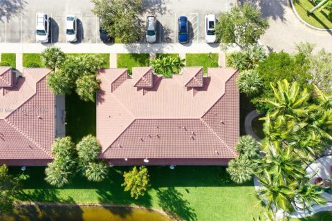 Купить кондоминиум в Мирамар, Флорида 3 спальни, 121.33м2, № 1957324 - фото 8