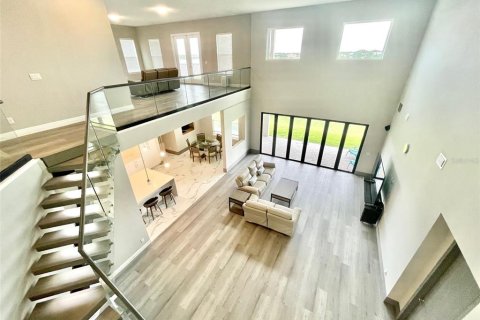 House in Winter Garden, Florida 6 bedrooms, 480.68 sq.m. № 2155992 - photo 5