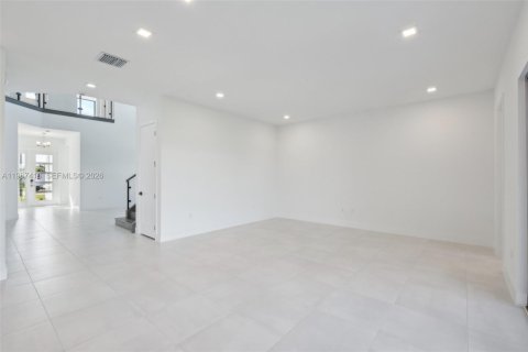 Casa en venta en Palm Beach Gardens, Florida, 5 dormitorios, 396.41 m2 № 2048728 - foto 13