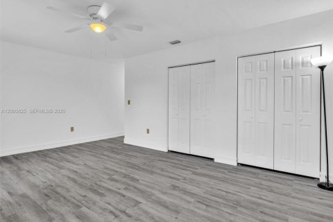 Купить таунхаус в Хайалиа, Флорида 2 спальни, 148.64м2, № 2065119 - фото 19