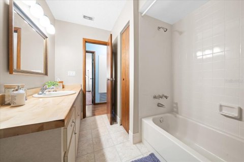 Villa ou maison à vendre à Ocala, Floride: 2 chambres, 106.28 m2 № 1798523 - photo 27