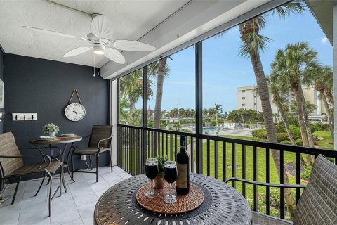 Copropriété à vendre à Sarasota, Floride: 2 chambres, 109.81 m2 № 2405395 - photo 10