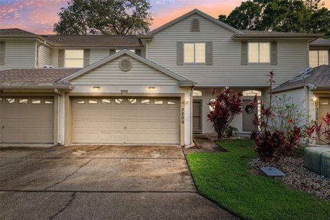 Adosado en venta en Largo, Florida, 3 dormitorios, 148.64 m2 № 1777147 - foto 1