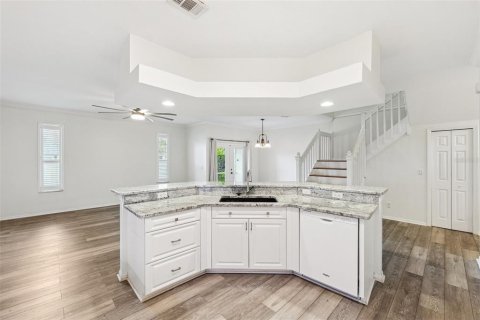 Adosado en venta en Largo, Florida, 3 dormitorios, 148.64 m2 № 1777147 - foto 4