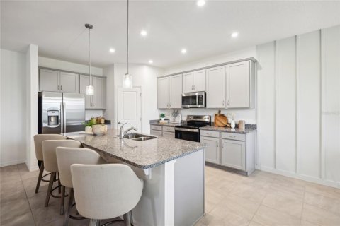 Casa en venta en Grand Island, Florida, 4 dormitorios, 211.54 m2 № 2113357 - foto 8