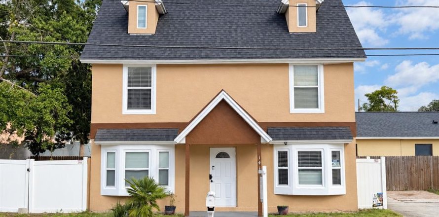 Casa en Orlando, Florida 3 dormitorios, 130.06 m2 № 2272745