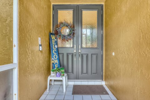 House in Delray Beach, Florida 3 bedrooms, 194.63 sq.m. № 2146987 - photo 5