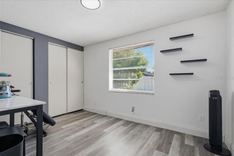Immobilier commercial à vendre à Tampa, Floride: 2 chambres, 123.75 m2 № 2419219 - photo 20