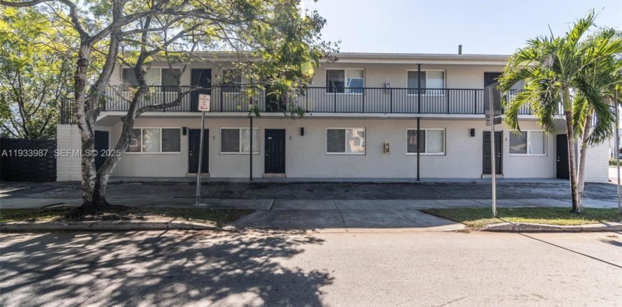 Apartamento en Miami, Florida 1 dormitorio, 55.74 m2 № 1993513