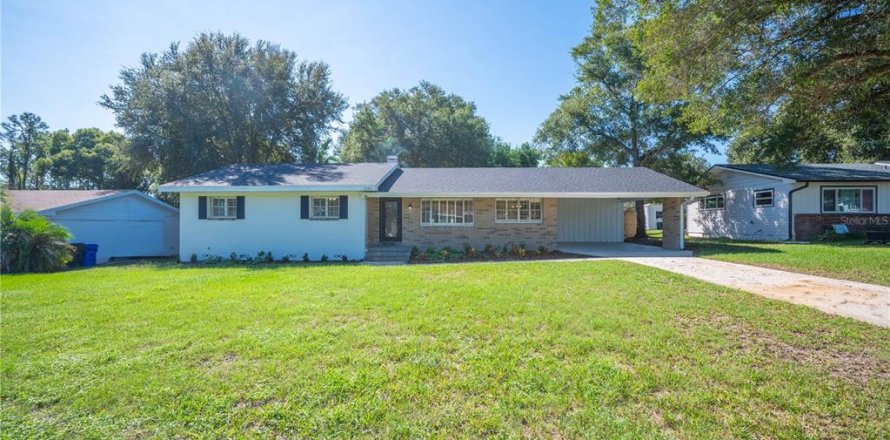 Villa ou maison à Lakeland, Floride 4 chambres, 158.03 m2 № 2416682