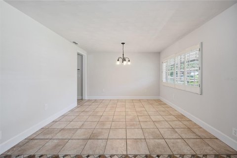 Villa ou maison à vendre à Lakeland, Floride: 4 chambres, 158.03 m2 № 2416682 - photo 14