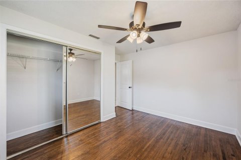Villa ou maison à vendre à Lakeland, Floride: 4 chambres, 158.03 m2 № 2416682 - photo 16