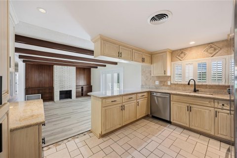 Villa ou maison à vendre à Lakeland, Floride: 4 chambres, 158.03 m2 № 2416682 - photo 2