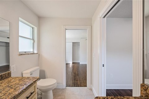 Villa ou maison à vendre à Lakeland, Floride: 4 chambres, 158.03 m2 № 2416682 - photo 8