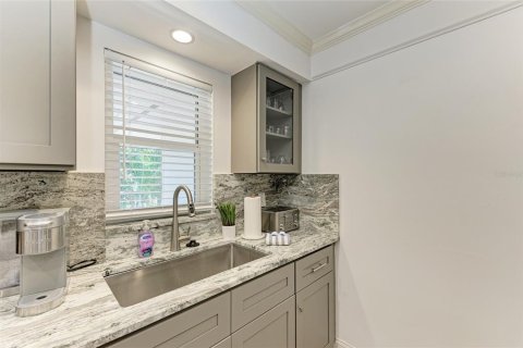 Купить кондоминиум в Лонгбоут-Ки, Флорида 8 комнат, 89.28м2, № 1545586 - фото 18