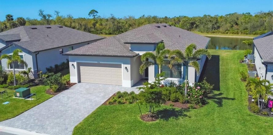 House in Port Charlotte, Florida 3 bedrooms, 200.02 sq.m. № 1577191