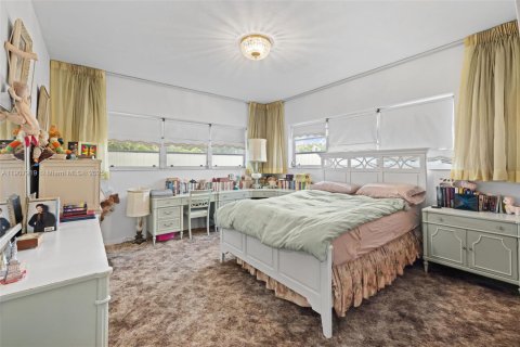 Casa en venta en Miami Beach, Florida, 3 dormitorios, 182.65 m2 № 1964277 - foto 11