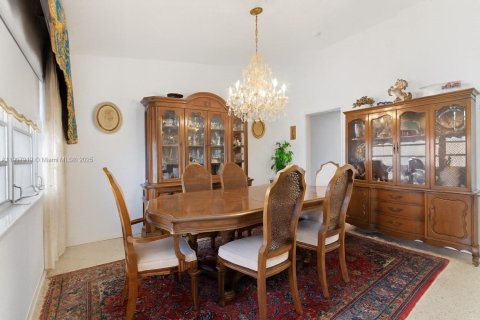 Casa en venta en Miami Beach, Florida, 3 dormitorios, 182.65 m2 № 1964277 - foto 4