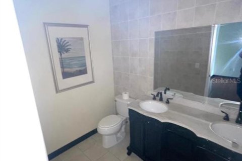 Propiedad comercial en alquiler en Orlando, Florida, 1157.56 m2 № 1826205 - foto 8