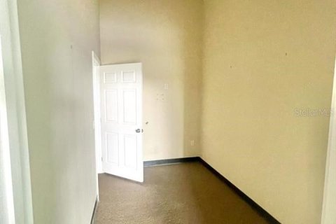 Propiedad comercial en alquiler en Orlando, Florida, 1157.56 m2 № 1826205 - foto 11