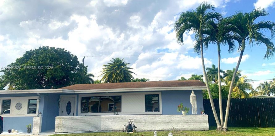 Casa en Margate, Florida 3 dormitorios, 146.14 m2 № 2076089